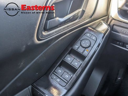 New 2025 Nissan Rogue S AWD/4WD image 29