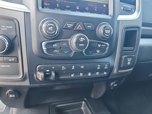 Used 2018 RAM 2500 Power Wagon w/ Leather & Luxury Group image 22