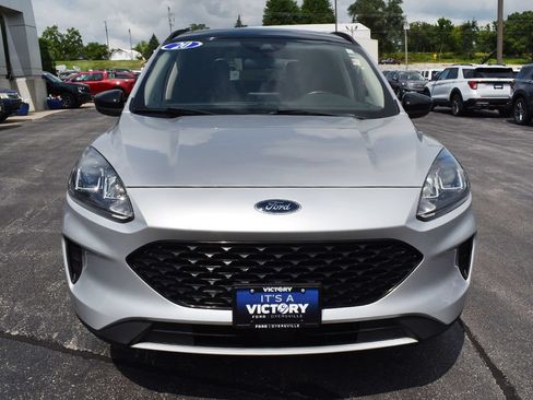 Certified 2020 Ford Escape SE Sport AWD/4WD image 24