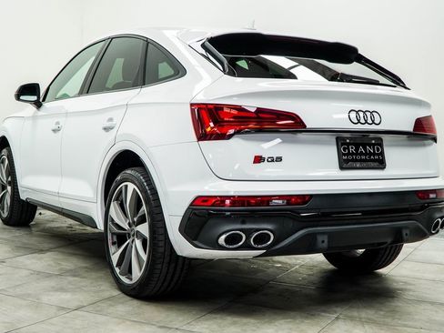 Used 2023 Audi SQ5 Premium Plus w/ Premium Plus Package image 11