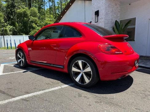 Used 2013 Volkswagen Beetle 2.0T FWD image 3