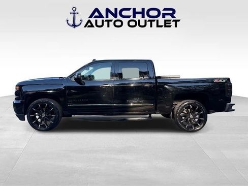 Used 2017 Chevrolet Silverado 1500 LTZ Z71 AWD/4WD image 5