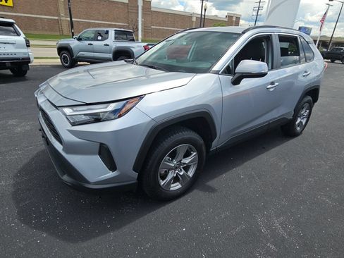 Certified 2025 Toyota RAV4 XLE AWD/4WD image 7
