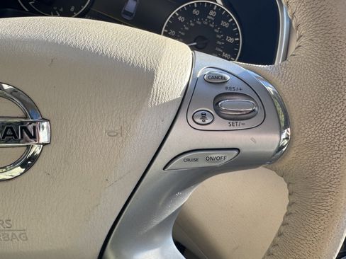 Used 2016 Nissan Murano Platinum image 18