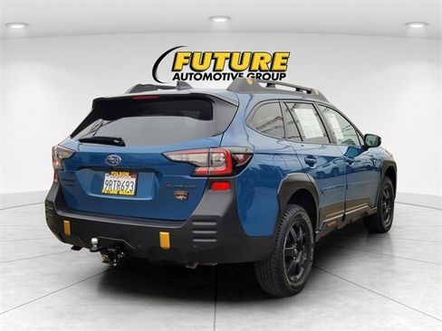 Used 2025 Subaru Outback Wilderness image 5