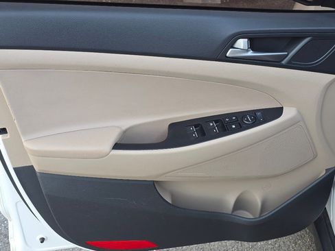 Used 2016 Hyundai Tucson Limited w/ Option Group 03 image 31