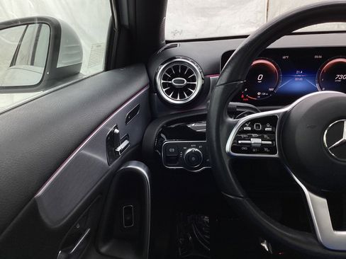 Used 2020 Mercedes-Benz A 220 w/ Premium Package image 33
