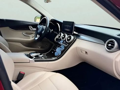 Used 2016 Mercedes-Benz C 300 Sedan w/ Surround View Package image 20