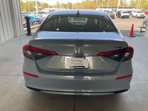 Certified 2024 Honda Civic Touring image 23