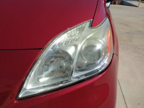 Used 2014 Toyota Prius Three FWD image 9