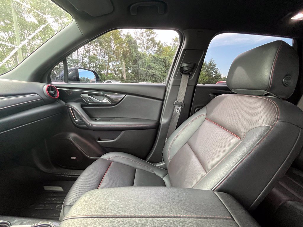 Used 2021 Chevrolet Blazer RS w/ Enhanced Convenience Package FWD image 34