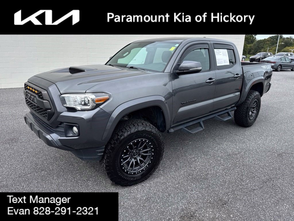 Used 2016 Toyota Tacoma TRD Sport w/ Towing Package AWD/4WD image 1