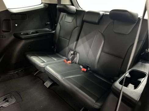 Used 2022 Kia Telluride LX AWD/4WD image 21