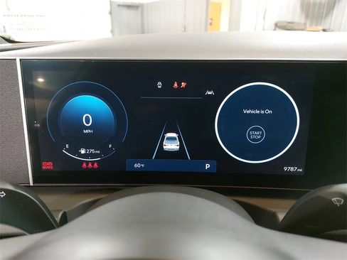 Certified 2025 Hyundai Santa Cruz SEL image 17