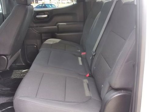 Used 2021 Chevrolet Silverado 1500 Custom AWD/4WD image 24