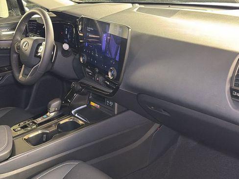Used 2025 Lexus NX 350 AWD w/ Accessory Package (K3) image 11