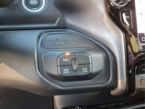 New 2026 RAM 3500 Tradesman AWD/4WD image 20