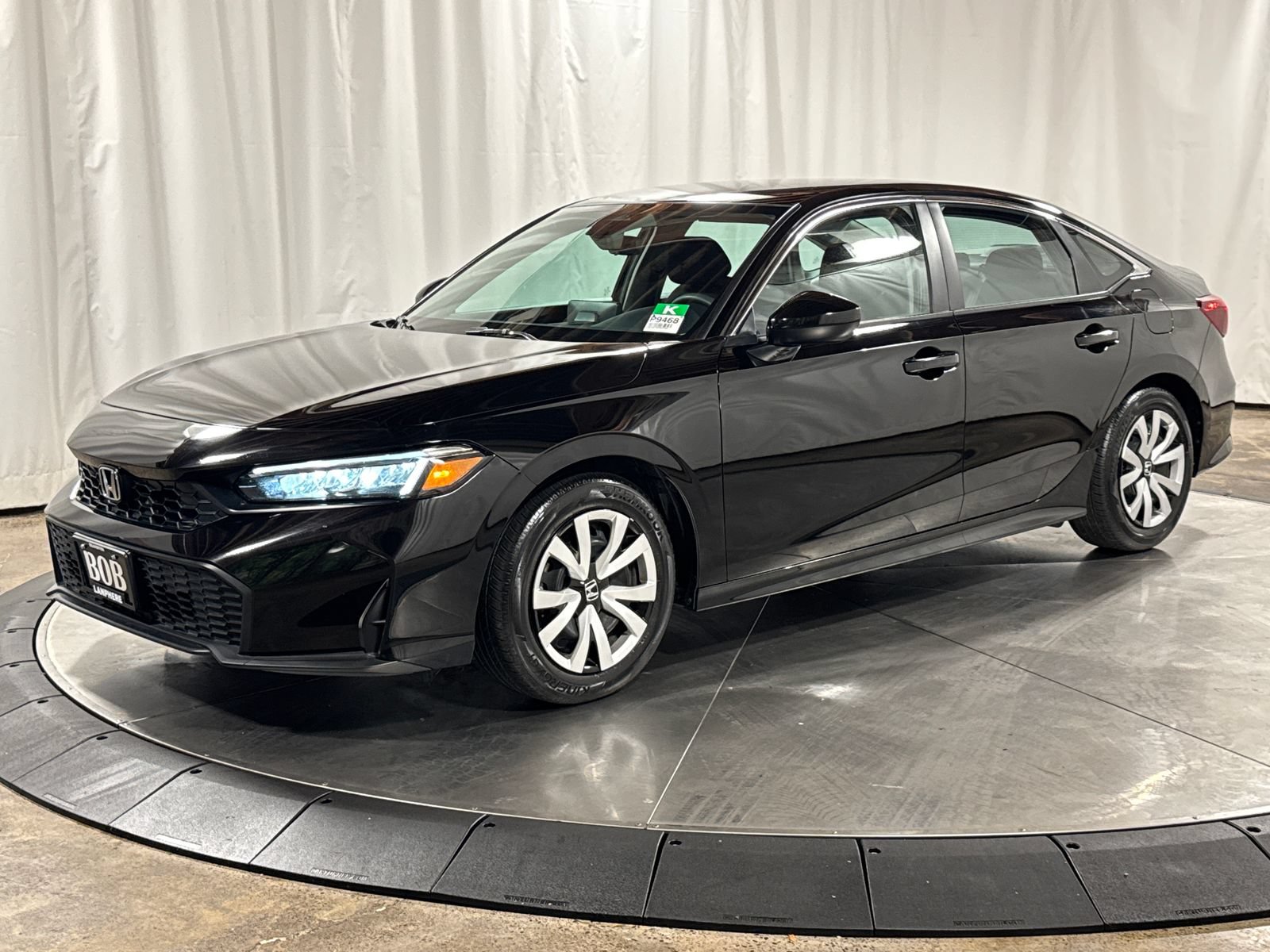 Used 2025 Honda Civic LX image 1
