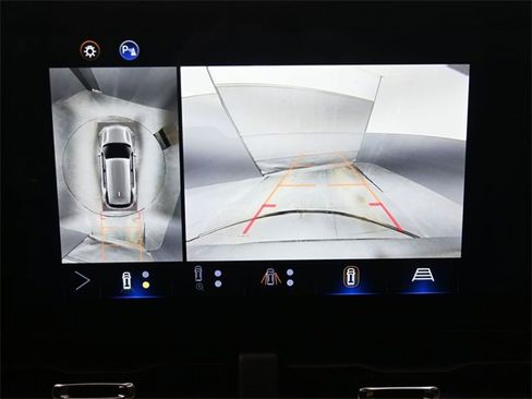 Used 2025 Chevrolet Equinox ACTIV w/ Safety and Technology Package image 33