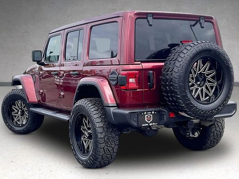 Used 2021 Jeep Wrangler Unlimited Sahara AWD/4WD image 27