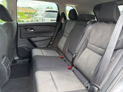 Used 2024 Nissan Rogue SV AWD/4WD image 24