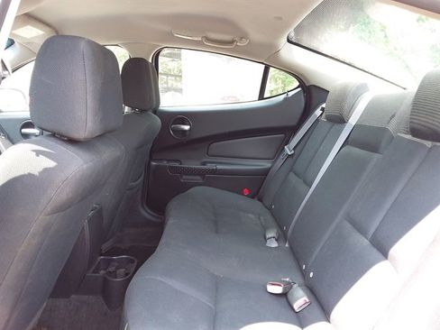 Used 2008 Pontiac Grand Prix image 12