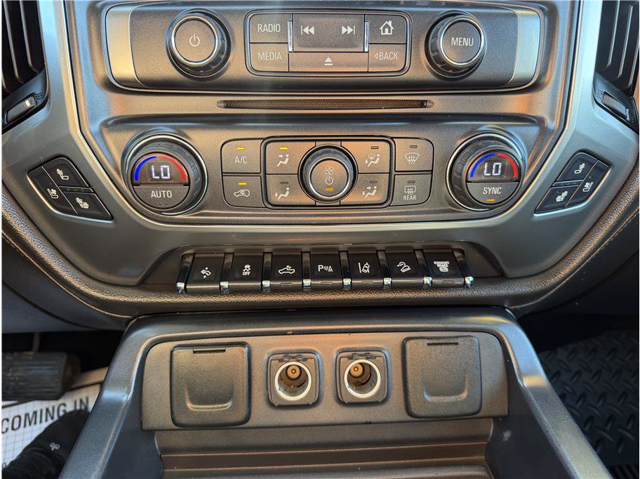 Used 2017 Chevrolet Silverado 2500 LTZ w/ Duramax Plus Package AWD/4WD image 22