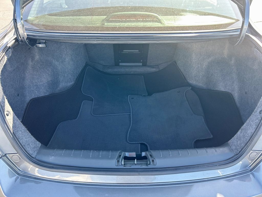 Used 2012 Honda Accord EX image 24