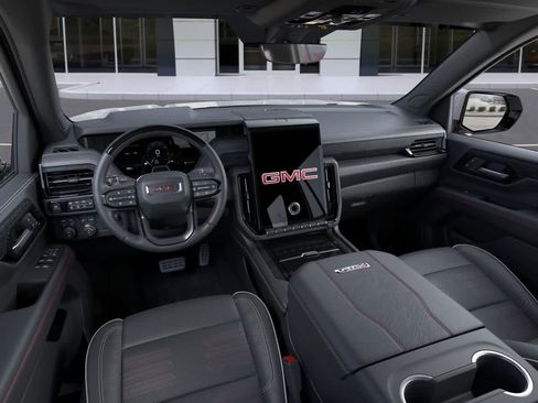 New 2026 GMC Yukon AT4 Ultimate w/ LPO, Floor Liner Package AWD/4WD image 15