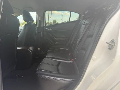 Used 2017 MAZDA MAZDA3 Touring FWD image 20