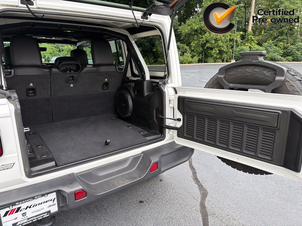 Certified 2021 Jeep Wrangler Unlimited Sahara AWD/4WD image 17