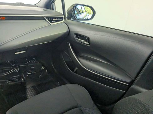 Used 2022 Toyota Corolla SE FWD image 36
