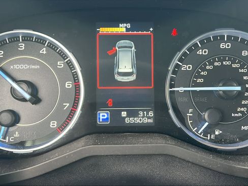 Used 2021 Subaru Ascent Limited w/ Technology Package image 21