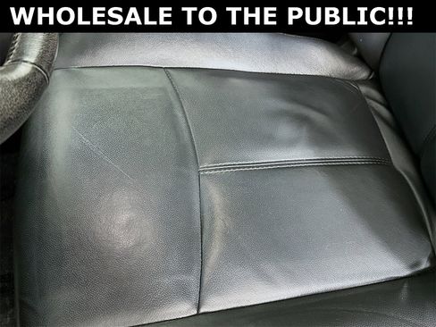 Used 2013 Nissan Pathfinder SV image 19