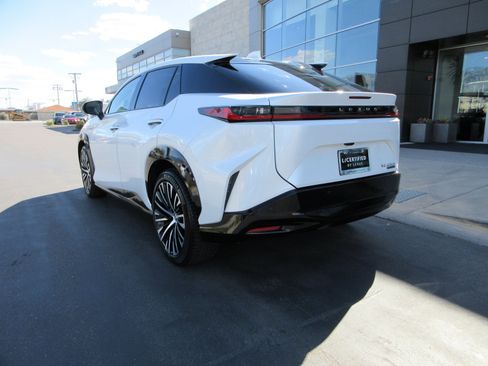 Used 2023 Lexus RZ 450e Premium w/ Cold Area Package AWD/4WD image 5