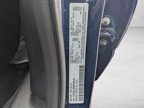 Used 2022 RAM 1500 Laramie image 17