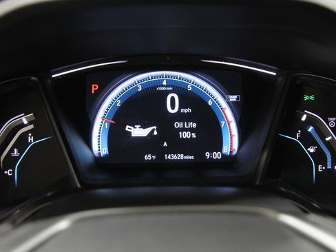 Used 2017 Honda Civic EX image 8