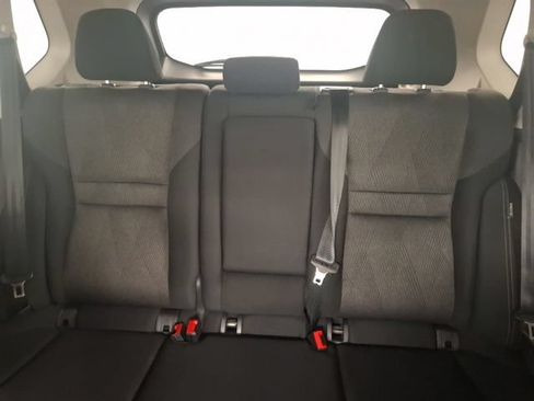 Used 2024 Nissan Rogue SV FWD image 27