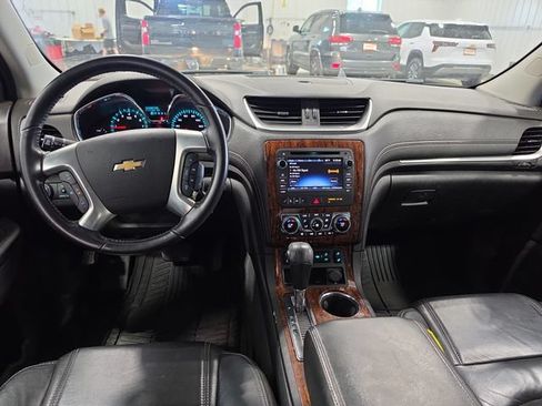 Used 2014 Chevrolet Traverse LT AWD/4WD image 4