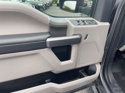 Used 2022 Ford F250 XLT w/ XLT Premium Package AWD/4WD image 14