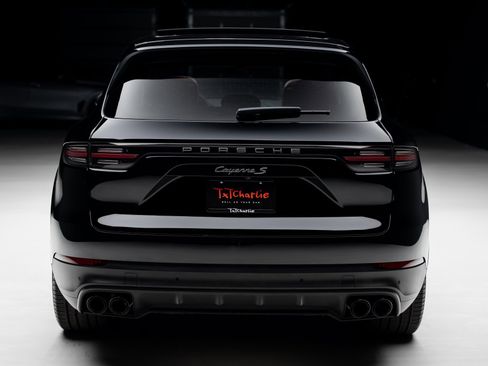 Used 2023 Porsche Cayenne S image 24