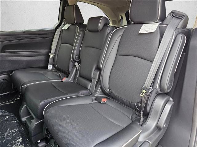New 2026 Honda Odyssey Elite image 13