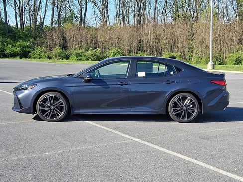 New 2026 Toyota Camry XSE FWD image 9