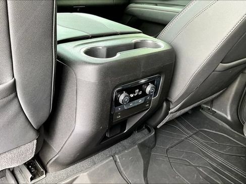 Used 2025 Chevrolet Tahoe RST w/ Comfort Package AWD/4WD image 10
