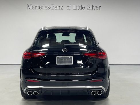 Used 2024 Mercedes-Benz GLC 43 AMG 4MATIC image 4