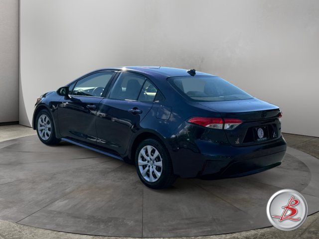 Used 2020 Toyota Corolla LE w/ Carpet Mat Package (TMS) FWD image 5