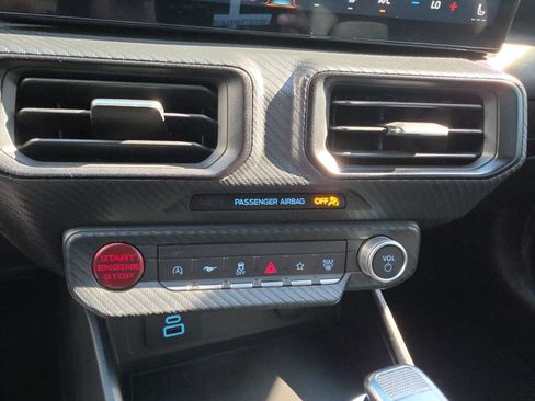 Used 2024 Ford Mustang Coupe RWD image 23