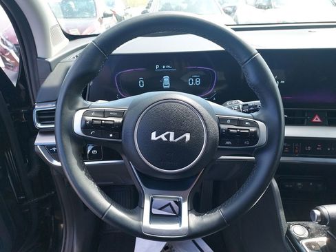 Used 2025 Kia Sportage EX FWD image 20