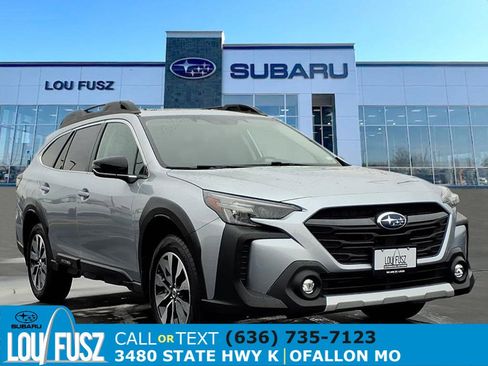 Used 2024 Subaru Outback Limited image 1
