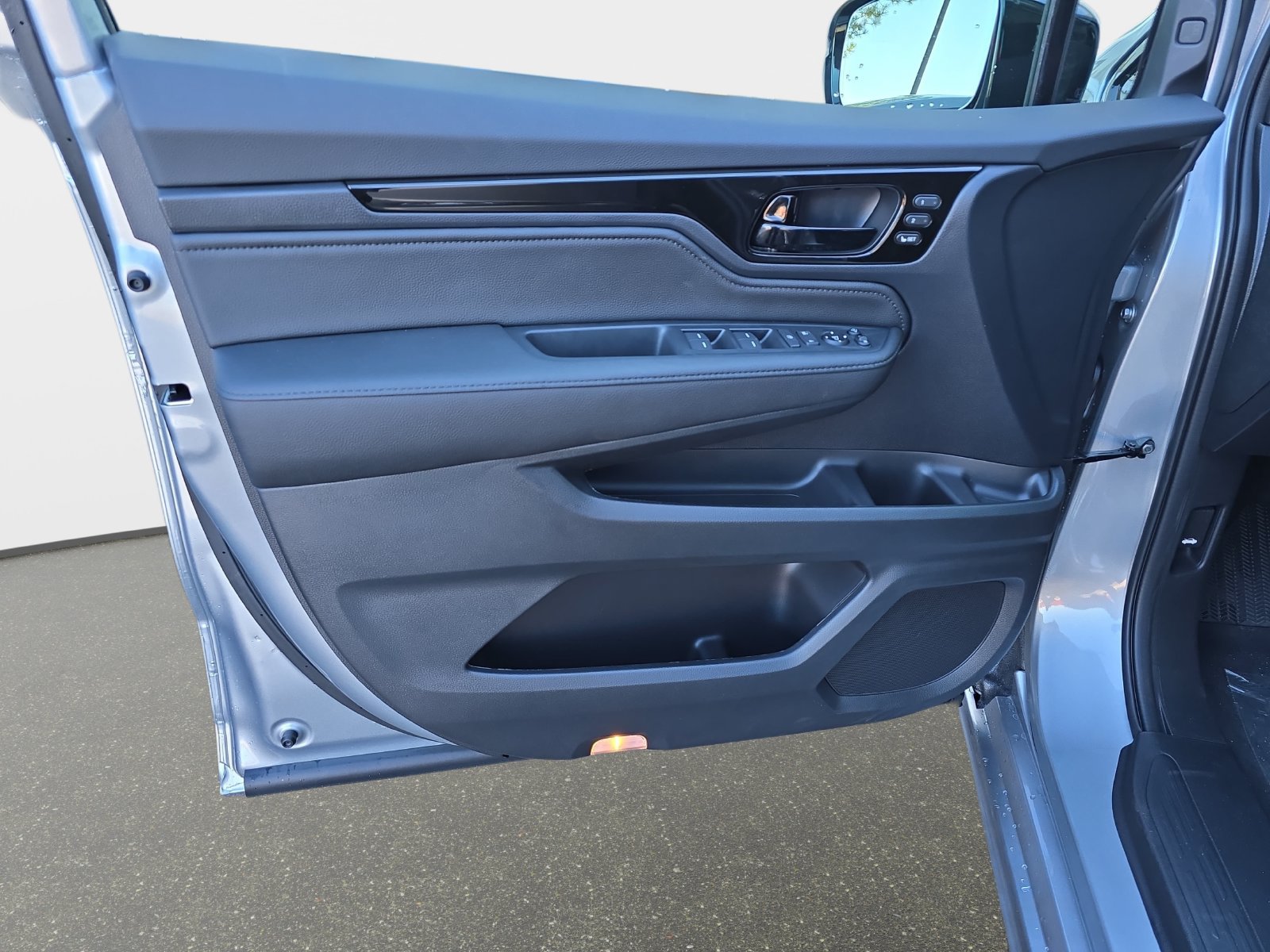 New 2027 Honda Odyssey Elite image 27